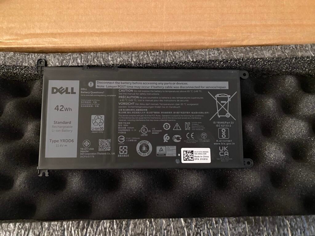 NEW Geniune 42Wh, 11.4V YRDD6 Dell Battery Dell Inspiron 1VX1H VM732 FDRHM